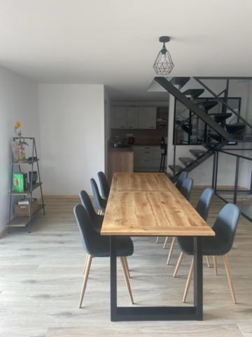 Gite Authentique Au Coeur De Blavozy Avec Piscine Privee, Jacuzzi Et Terrain De Petanque Exterior photo
